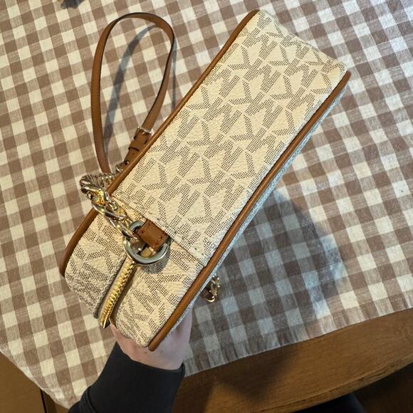 NWOT MICHAEL Michael Kors Jet Set Large Printed Logo Crossbody Bag - Picture 4 of 7